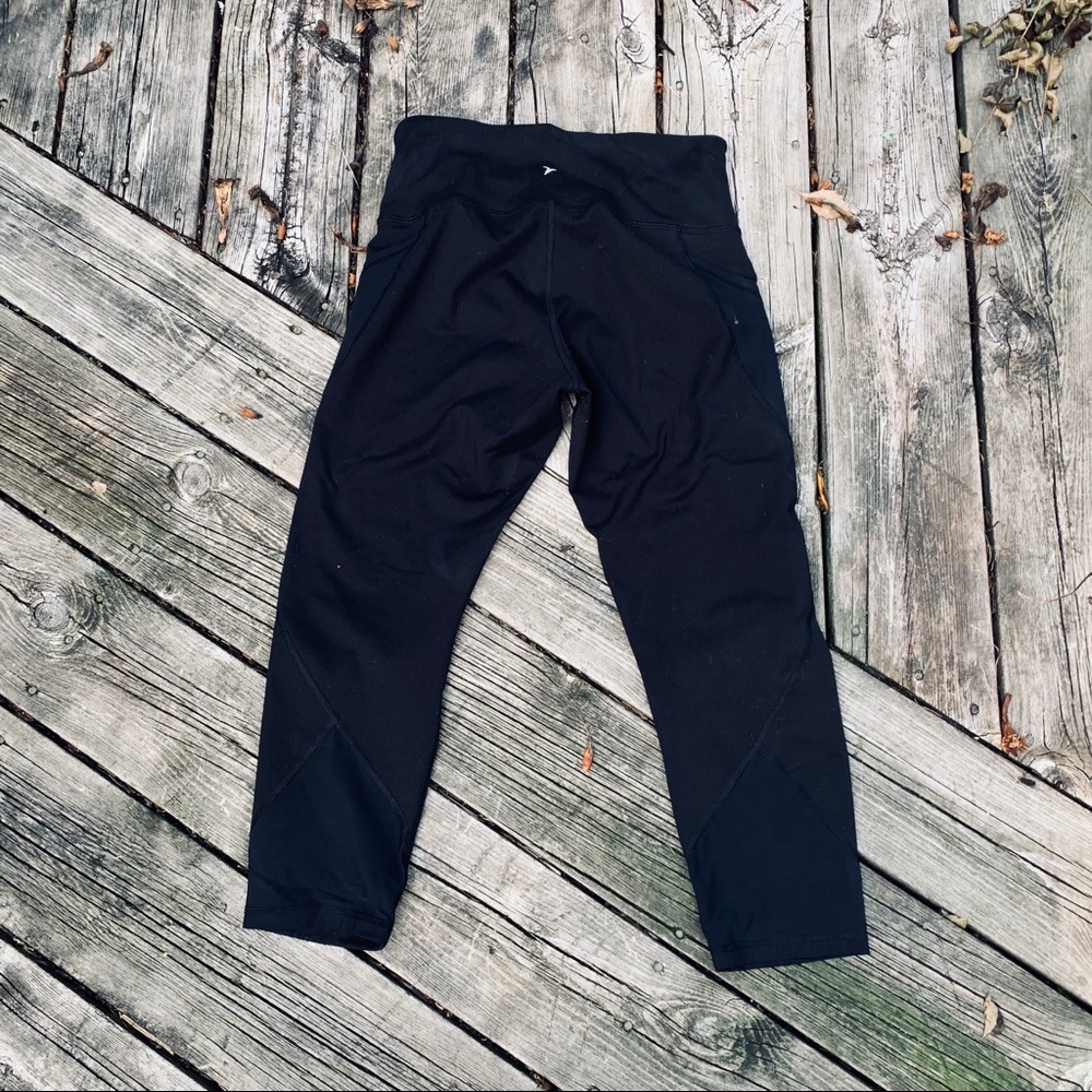 Old Navy Active Capris - Picture 4 of 4